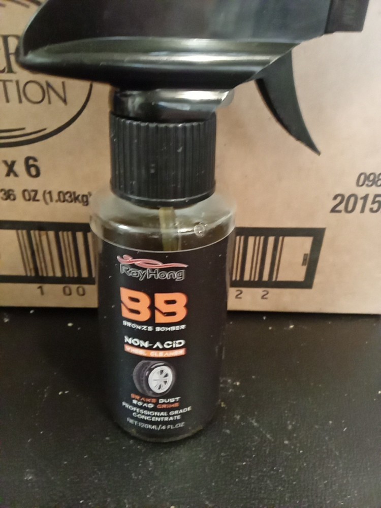 Ray Hung Bronze Bomber Wheel Cleaner