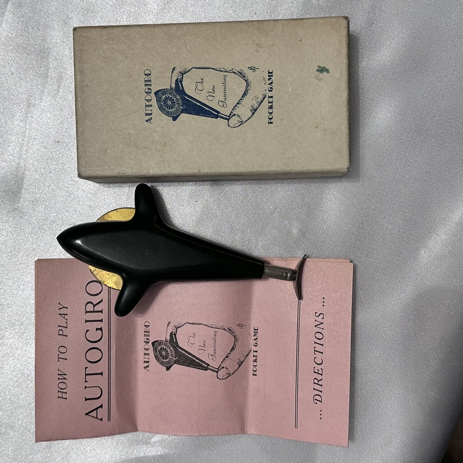 Rare Autogiro Pocket Roulette Spinning Wheel Gambling Bakelite w/ Original Box