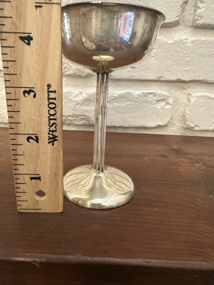 Vintage WALLACE E.P.W.M. W6704 Silver Plate Cup