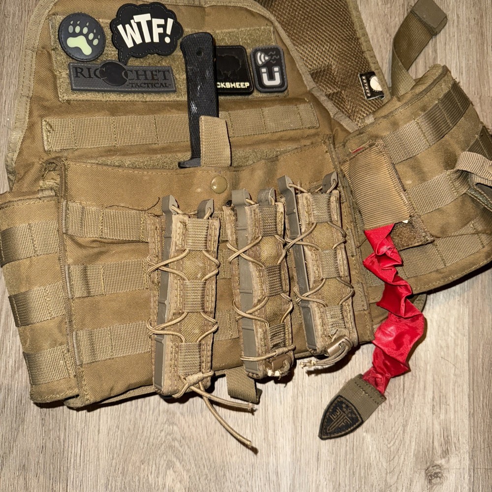 Airsoft Tactical Vest and Gear Set