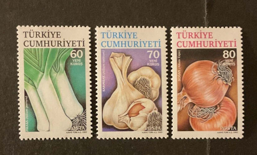 Stamps Turkey Scott #2978-80 never hinged