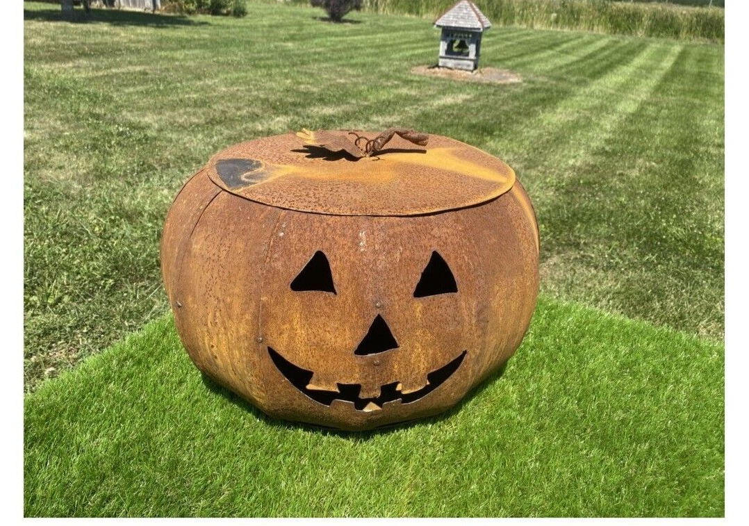 Large Ole Rusty Pumpkin - Recycled Metal Art - Garden Ornament Jack O Lantern