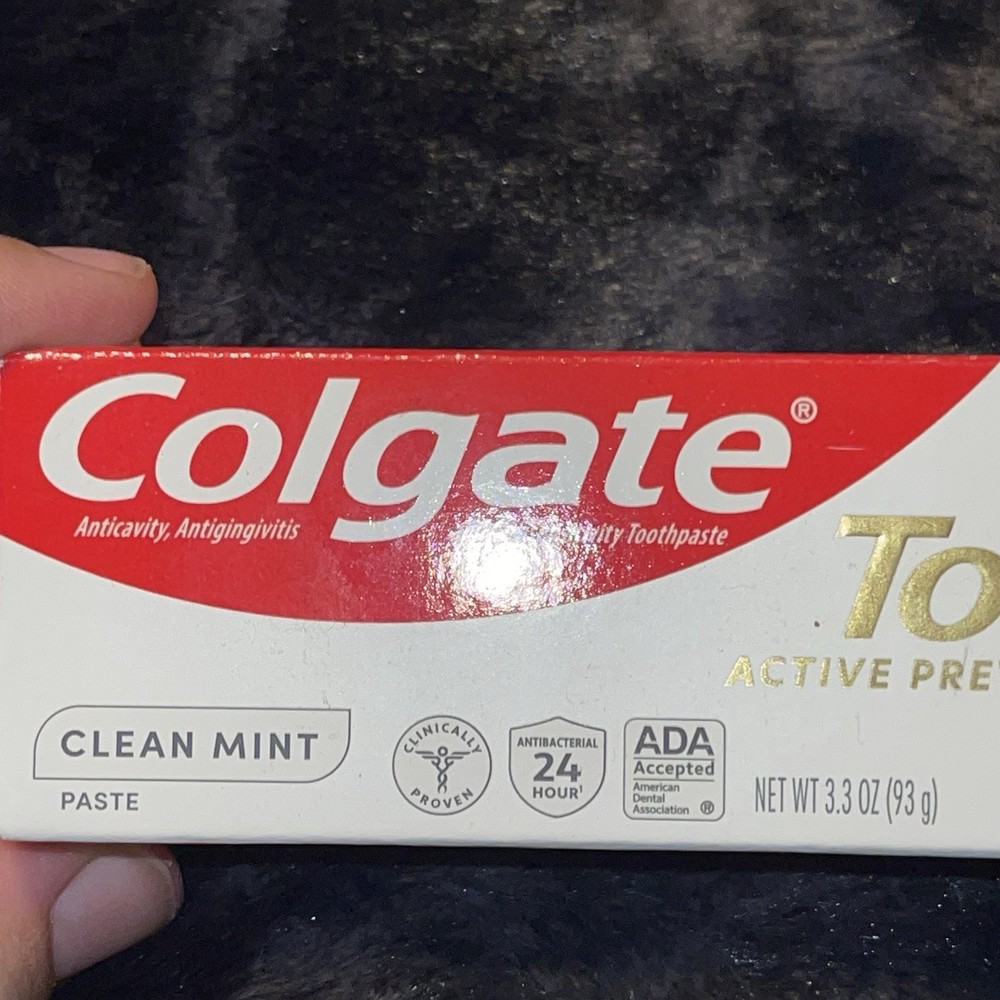 Colgate Total Active Prevention Toothpaste - Clean Mint