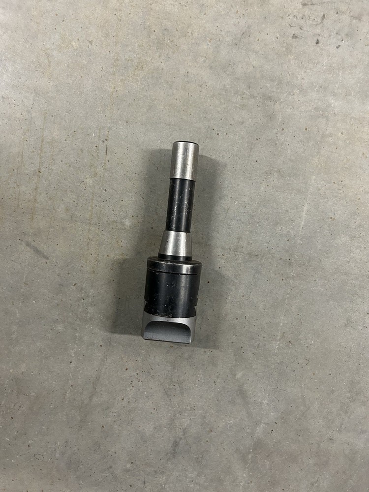 Arbor For An Precision Hole Cutter R8 Milling Machine