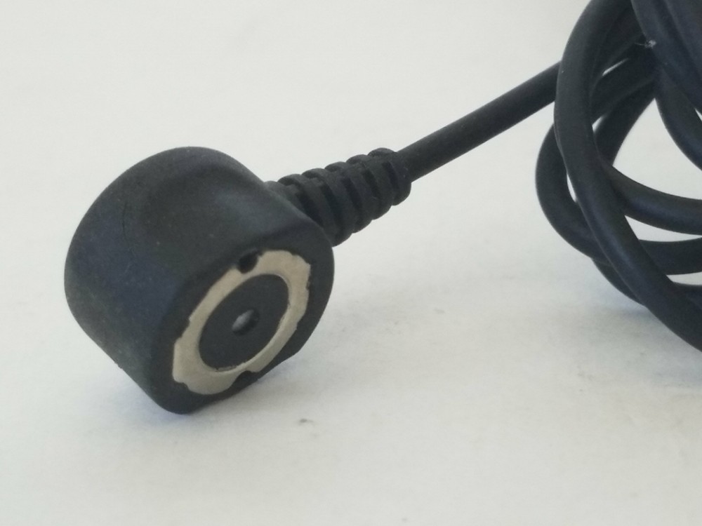 Sony Walkman FM Transmitter Modulator Car Charger Adapter DCC-NWFMT1