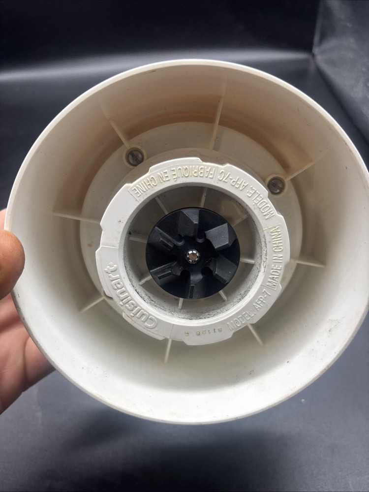 Cuisinart AFP-7 Food Processor Replacement Part GEAR SPINDLE BASE