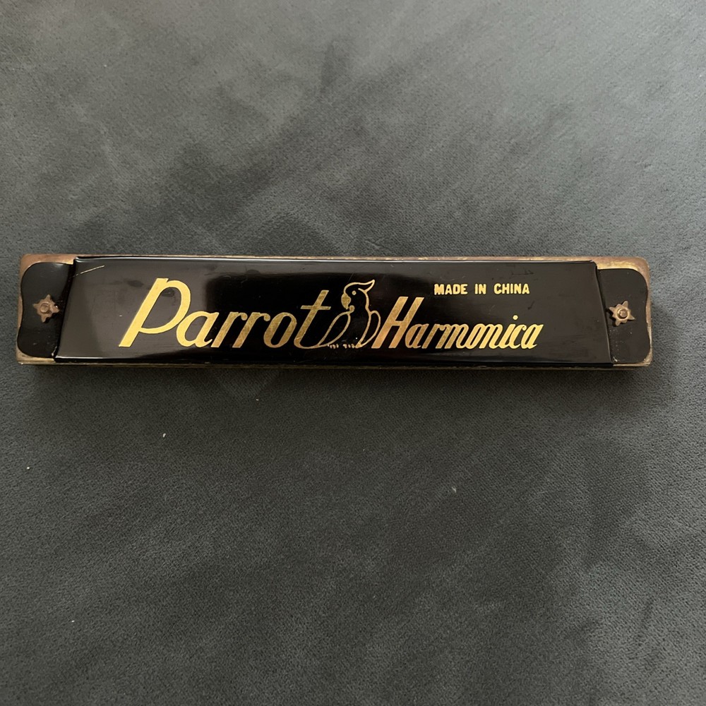 PARROT HARMONICA 40 HOLES