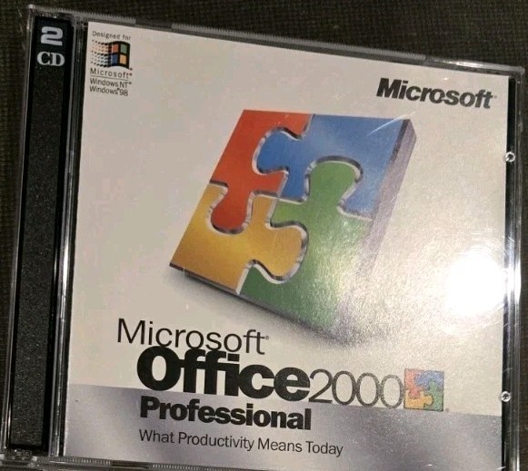 Microsoft Office 2000 Professional Upgrade CD-ROM Windows 95 98 NT Complete Box