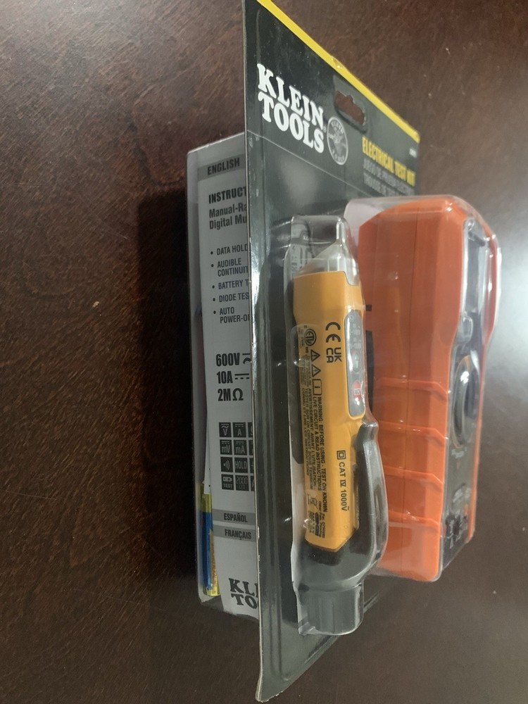 Klein Tools 25KIT1 Electrical Test Kit w/ MM320 Multimeter & Voltage Tester New