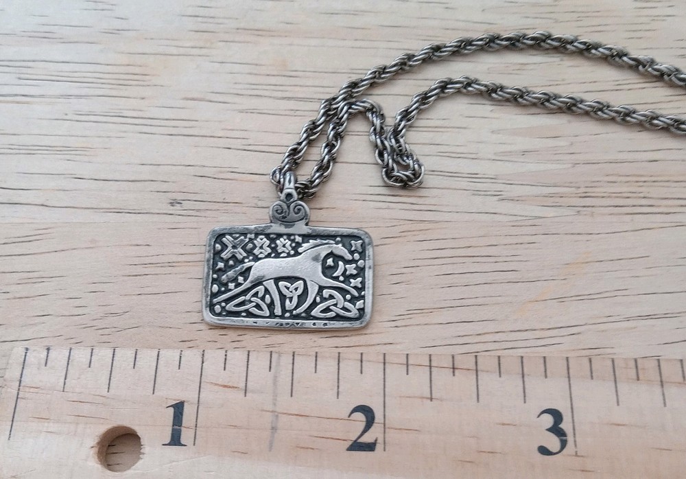 Celtic-style 925 rectangular pendant horse design intertwined knotwork pattern