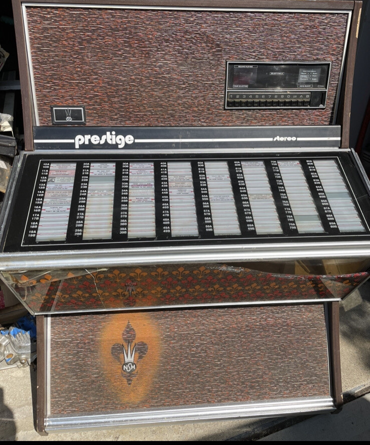 (1) NSM Prestige Jukebox Speaker 4"