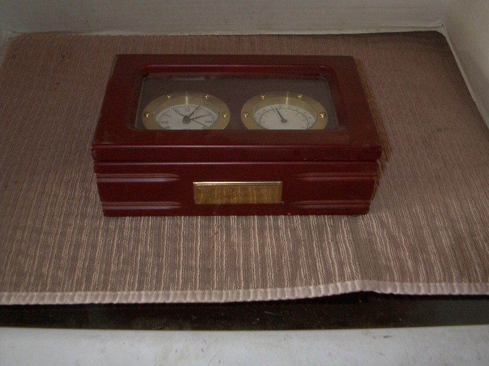 Mint Wooden Box with a Clock