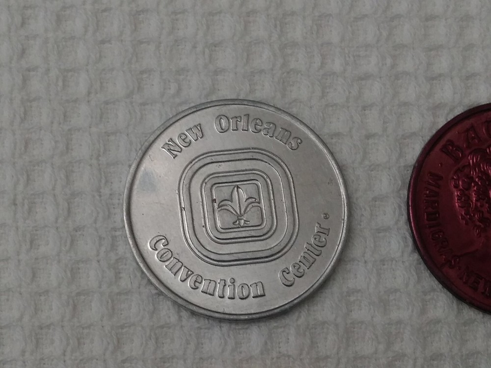 Vintage 4 Tokens All Different #003