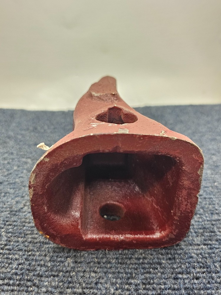 MTG MA15E: Bucket Teeth Point E Design (Extra) for diggers