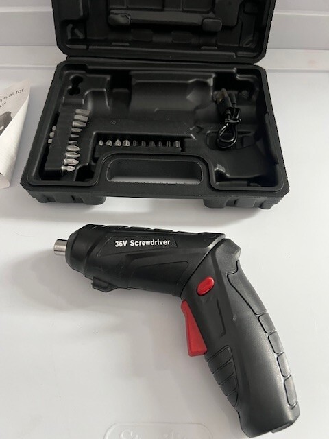 *NEW* USB RECHARGEABLE MINI DRILL SCREWDRIVER KIT