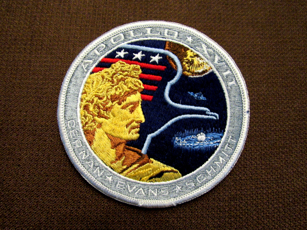 APOLLO 17 HARRISON SCHMITT RONALD EVANS EUGENE CERNAN NASA OFFICIAL PATCH 3