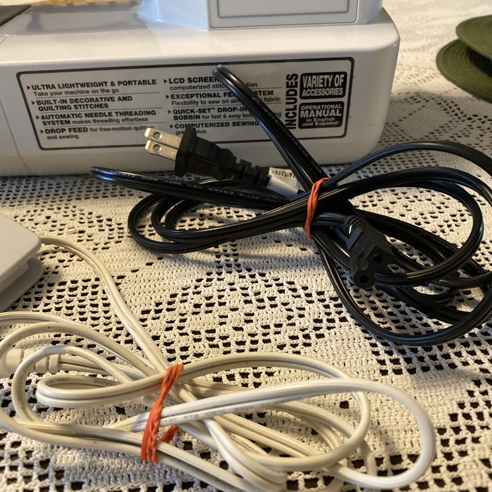 Brother sewing machine project runway limited edition CE-5000PRW computerized