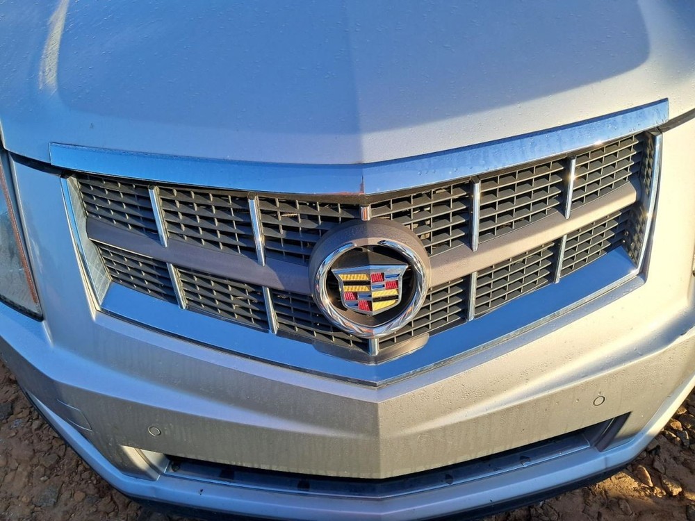 SRX 2011 Glove Box 4785397