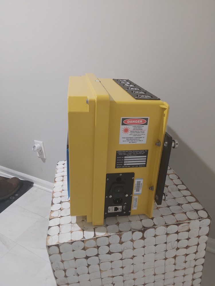 LASER PROJECTOR LPT8 (TracerM)