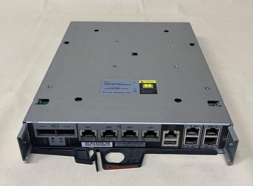 NetApp Controller Module FAS2520 111-01323+C1 111-01323