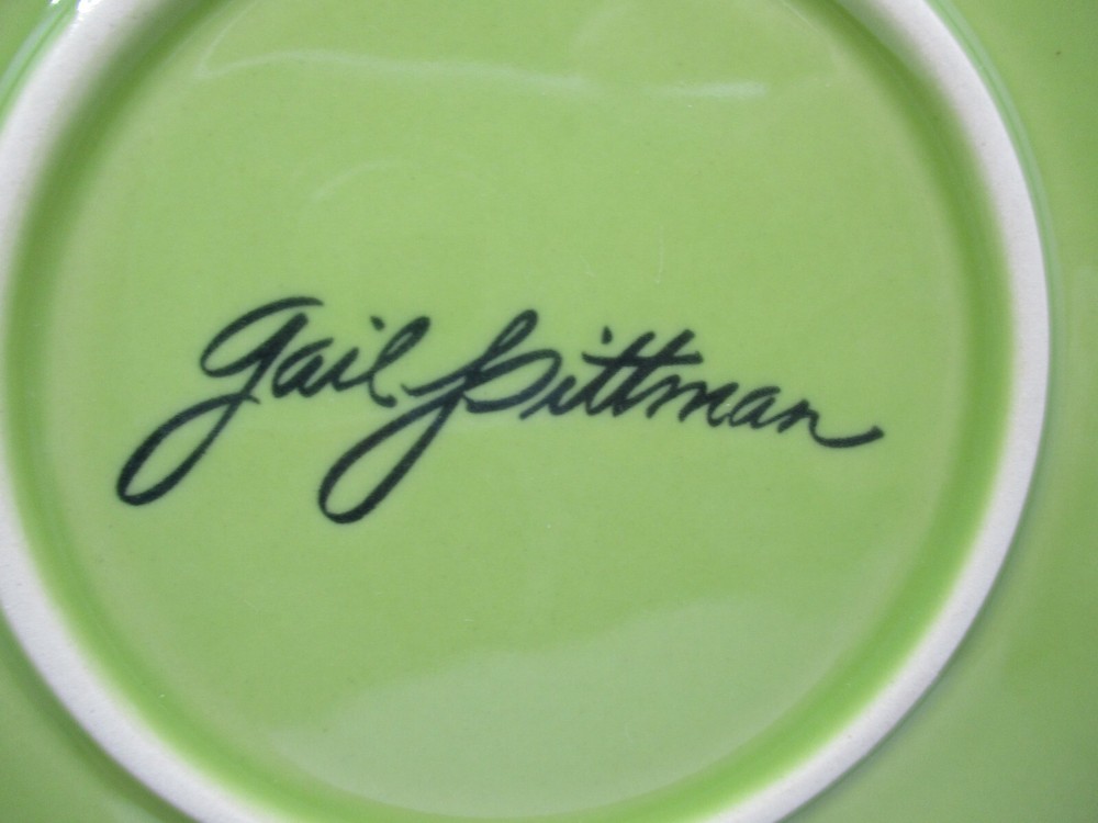 GAIL PITTMAN SOLID GLAZED GREEN SALAD PLATE - 9" 0611D