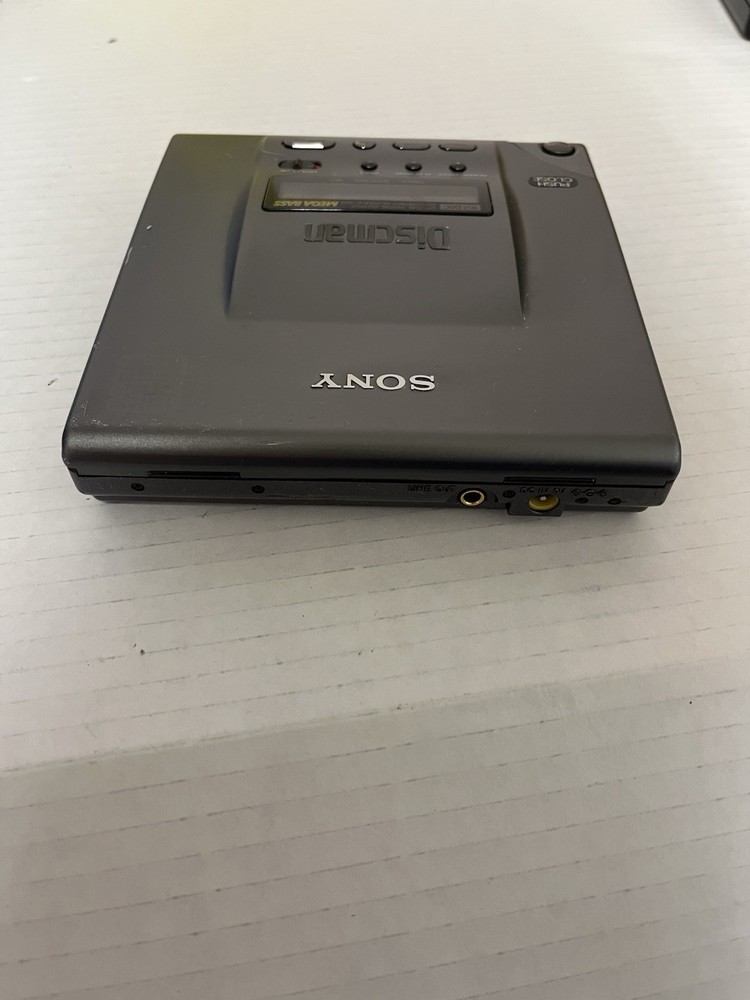 Sony Discman D-303 CD Player with Case, Accessories, Manual. Untested.