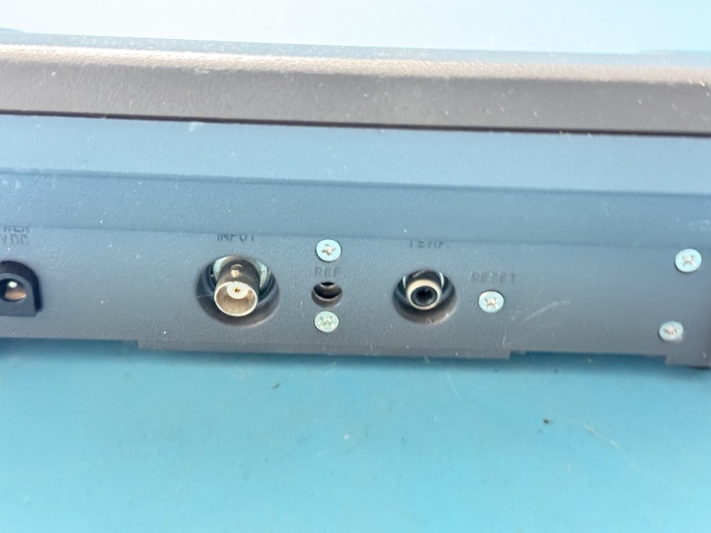 HANNA Instruments PH211 Microprocessor pH Meter – Bench Top Laboratory pH/ORP M