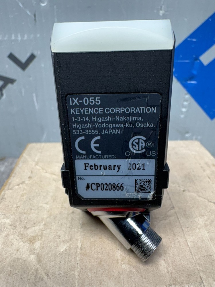 KEYENCE IMAGE-BASED LASER SENSOR HEAD IX-055