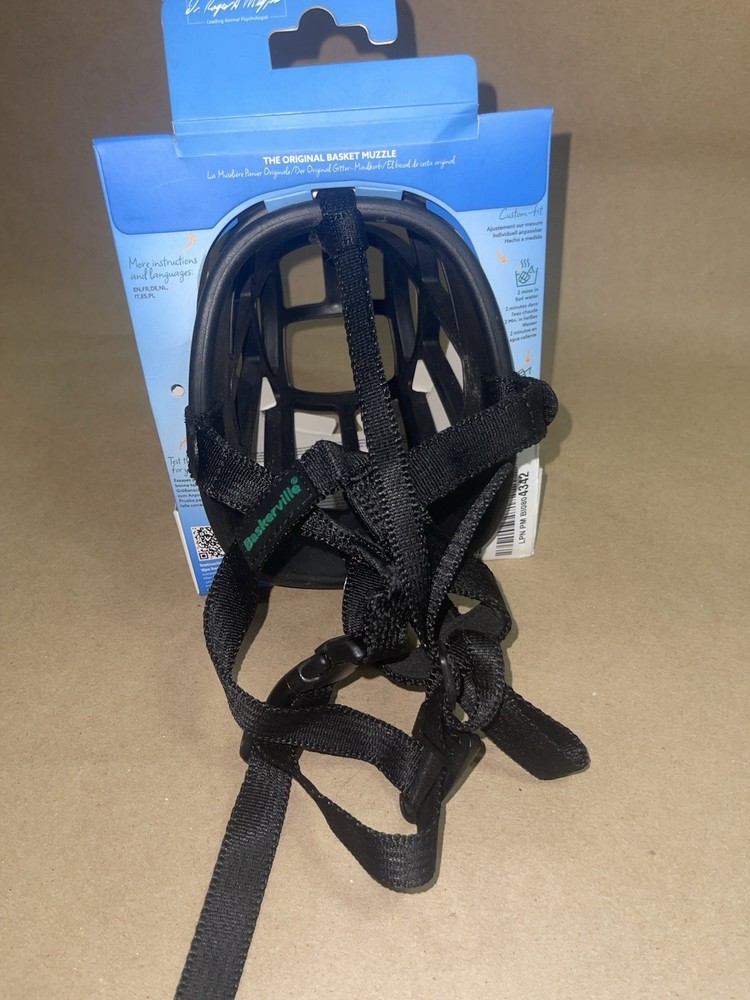 Baskerville Ultra Basket Muzzle - Black- Size 6 For Large Dog