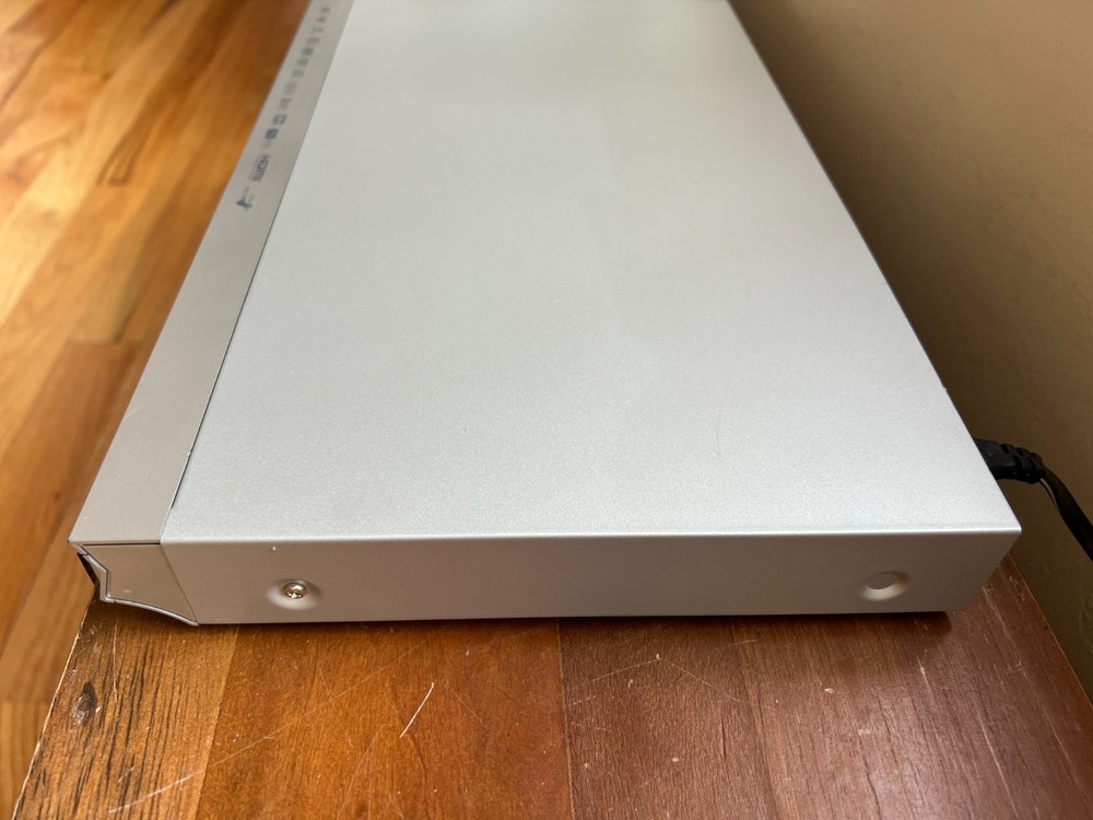 Oppo DV-970HD SACD/CD/DVD Player