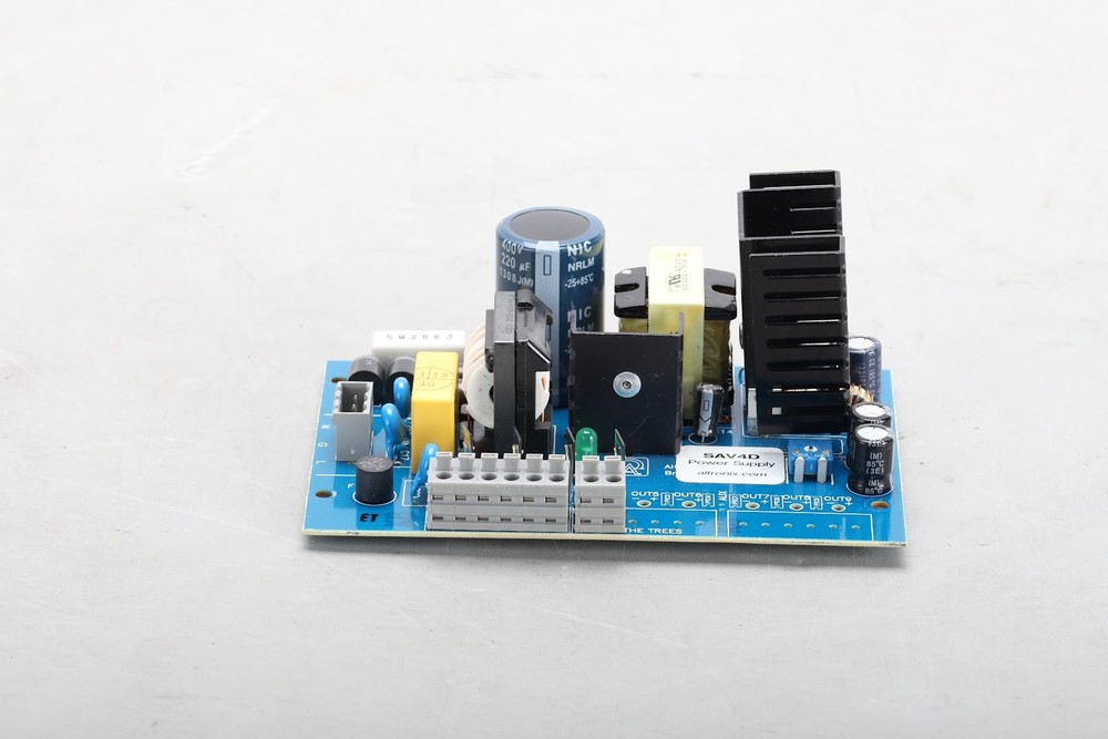 Altronix Sav4D Power Supply - Missing Power Input Connector