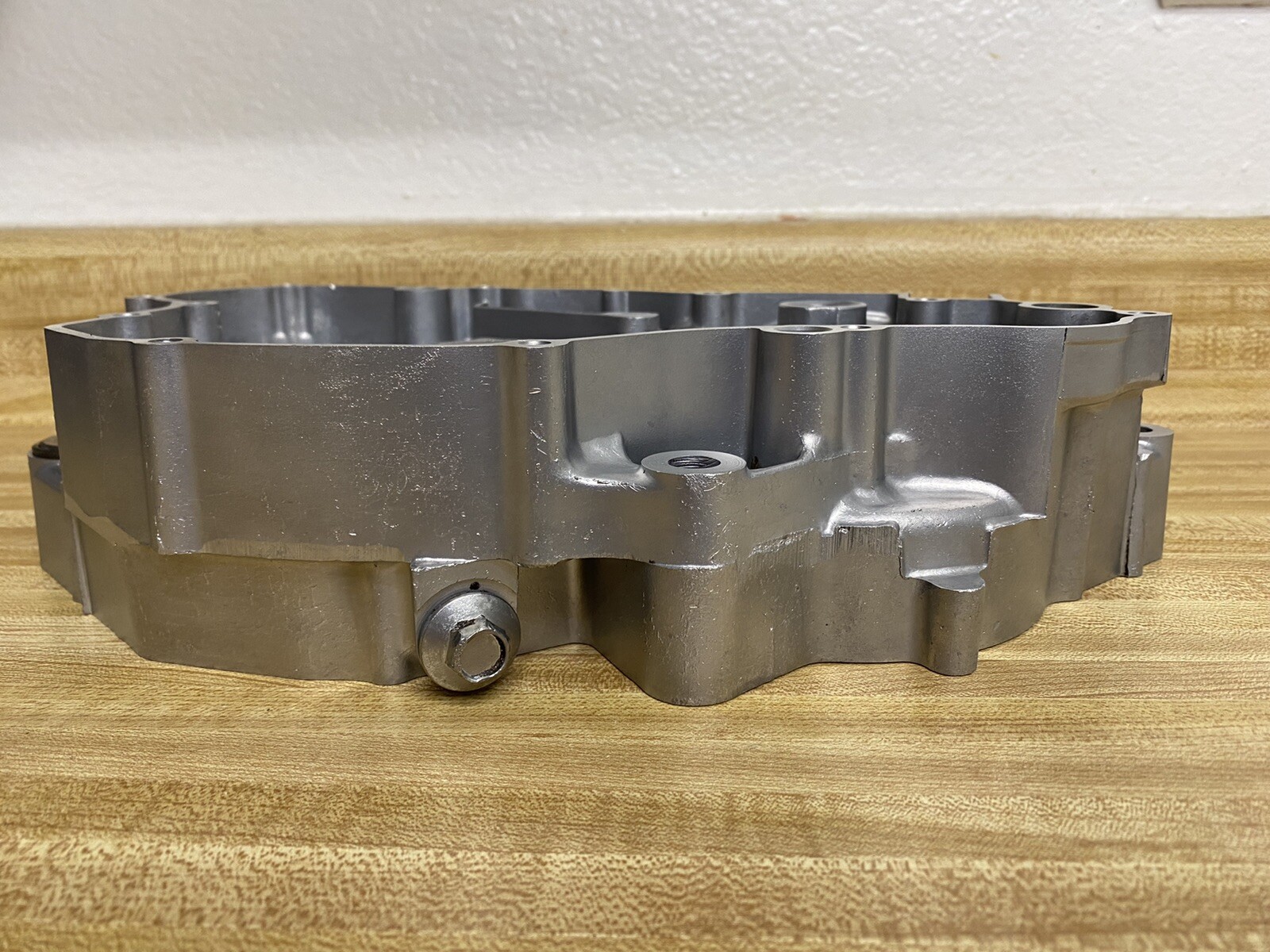 1998 YZ250 YZ 250 OEM Right Side Crankcase Engine Bottom End 98