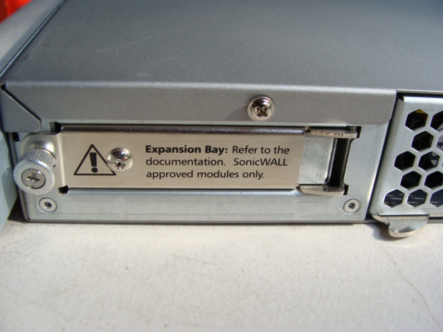 Sonicwall NSA E5500 Model 1RK12-050 C08058 Network Security Appliance