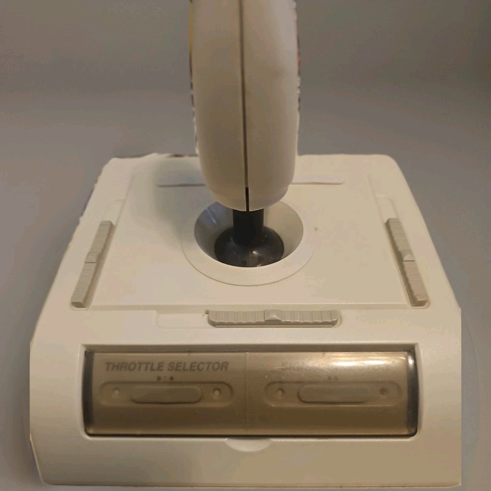 VTG Radio Shack Flight PC Joystick Controller & VTG Cat Optical Reader. Untested