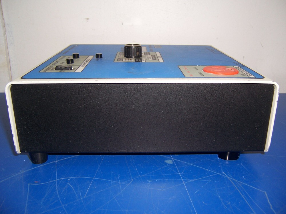 13512 dynatech 231d safety / ecg analyzer
