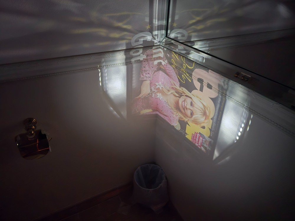 ARTOGRAPH AG100 ART PROJECTOR TESTED WITH CORN LED BULBS