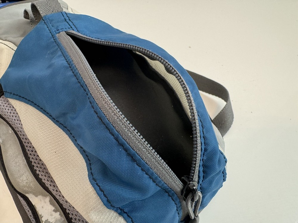 Camelbak Rogue Hydration Pack Backpack 2L Camping Hiking Running Bladder Include