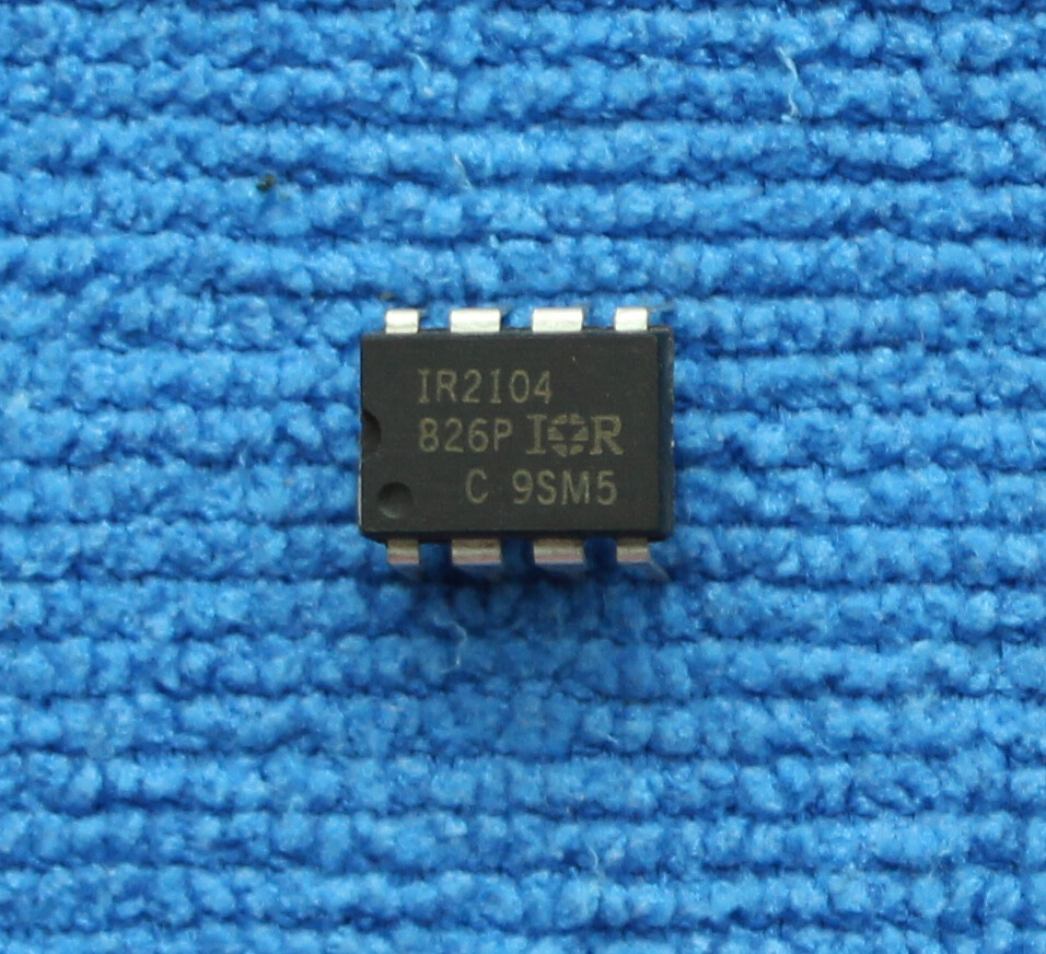 10pcs IR2104 IR2104PBF DIP-8
