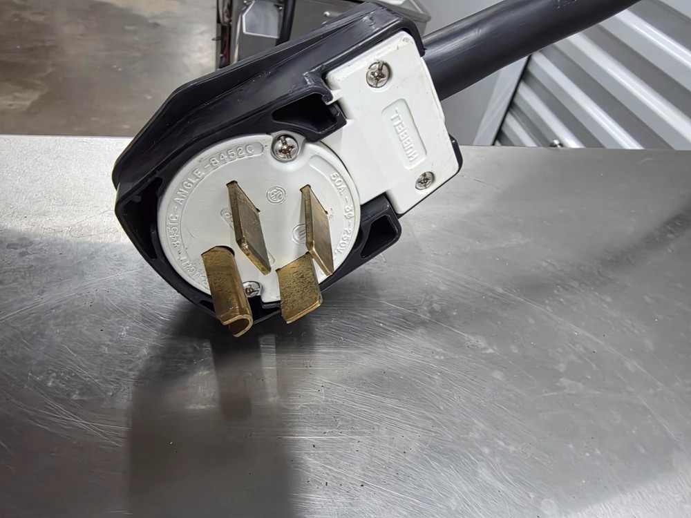 Pitco SRTE Stainless Steel Electric Frialator w/ Digital Controller
