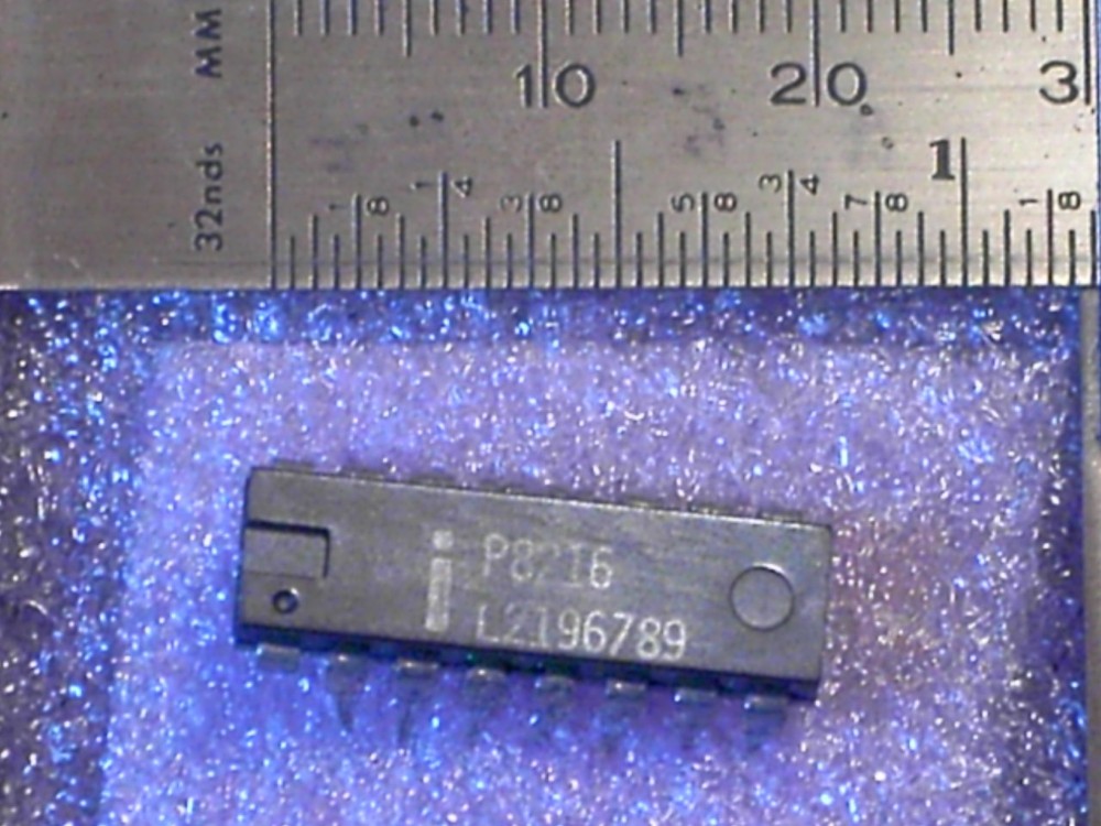 Intel 8216 4 Bit Bus Transeiver Vintage