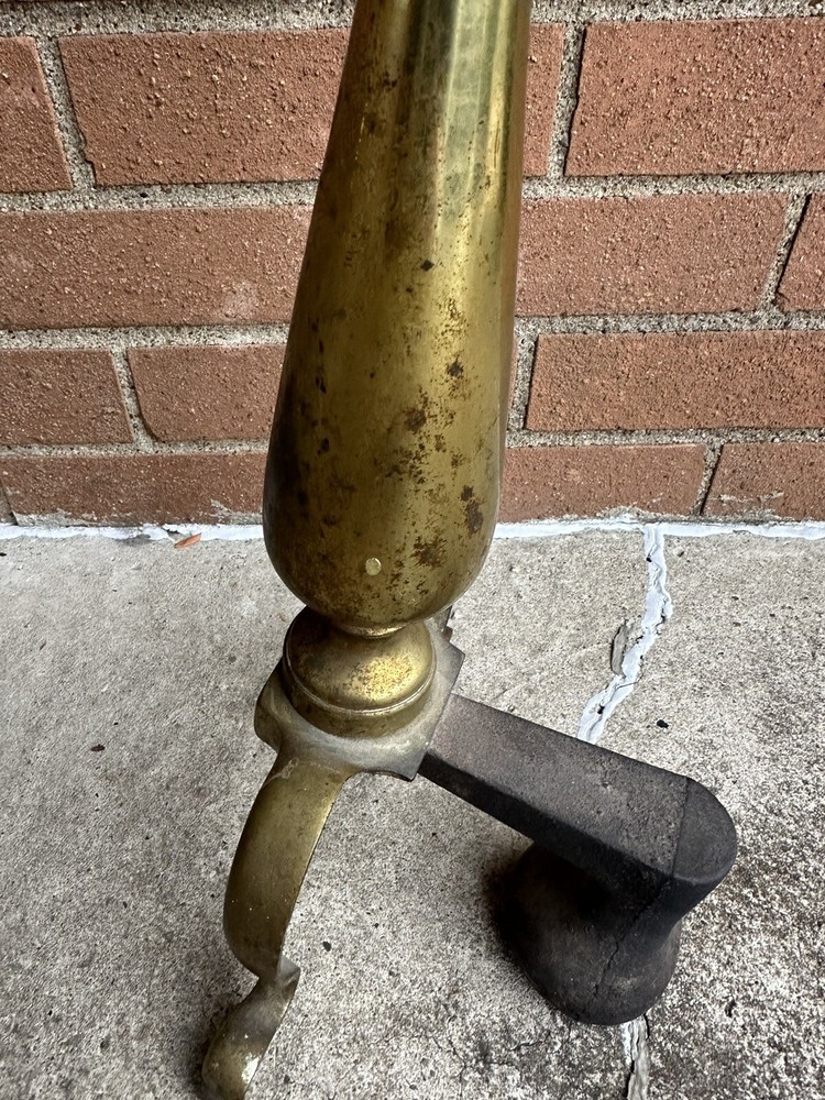 ** VINTAGE ROYAL BRASS ANDIRONS BA-15 **