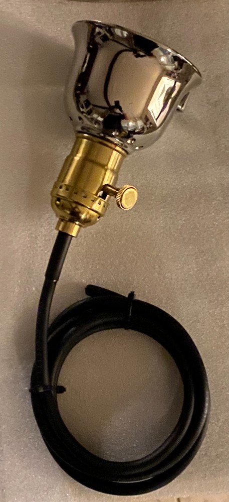 SOLID BRASS REPLACEMENT SOCKET FOR THE DELTA 882 RETIREMENT WORK LIGHT.