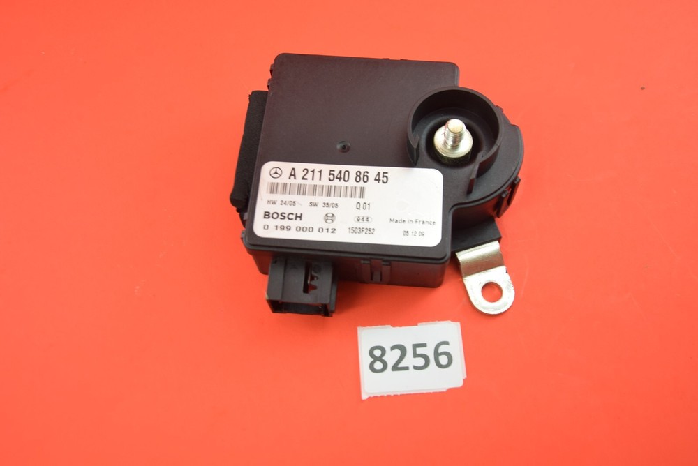 Y#18A Mercedes-BenzW211 E-Class E320 E350 E500 BATTERY CONTROL MODULE 2115408645