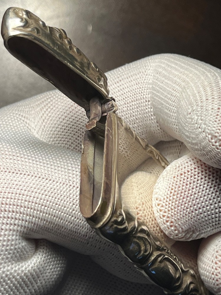 antique sterling silver match safe vesta case
