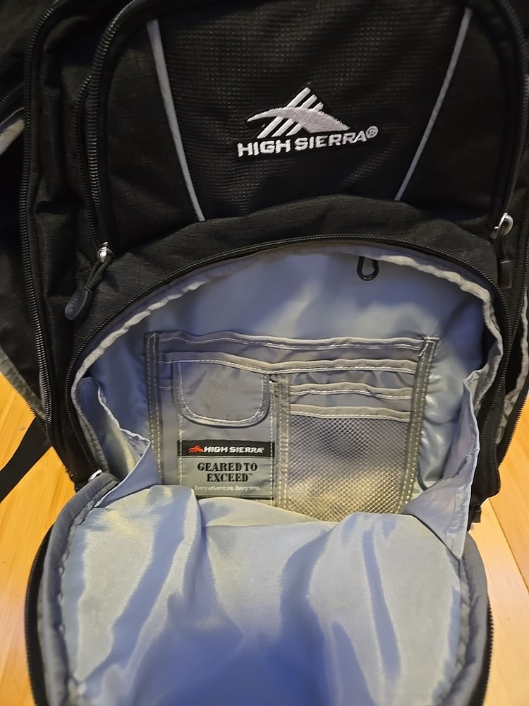 High Sierra Freewheel Wheeled Computer Backpack Telescoping Handle, 20.5"