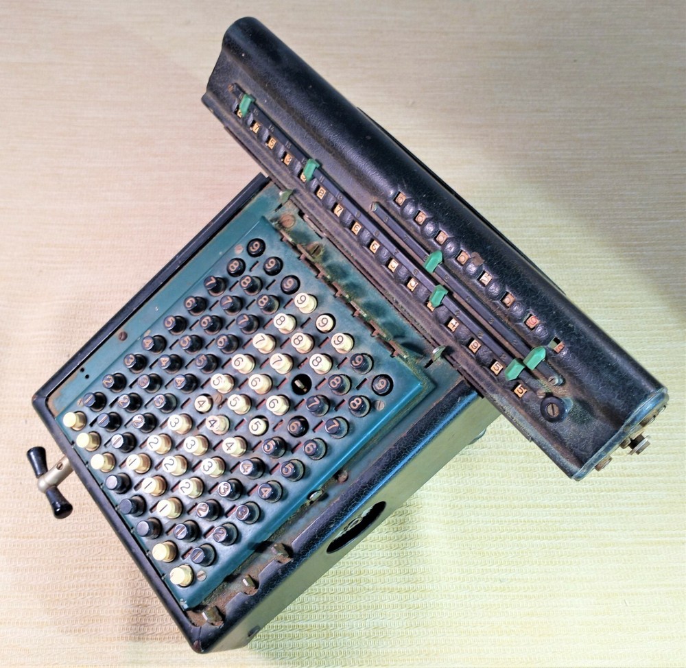 Vintage Monroe Calculating Machine RARE