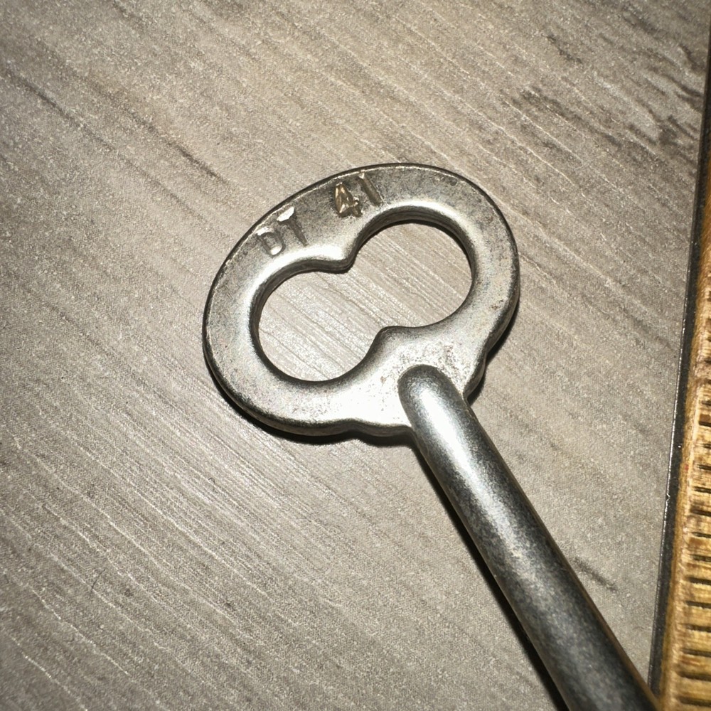 Antique Corbin Skeleton Key Solid Barrel #DT41 Original