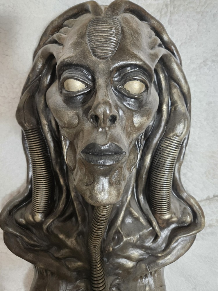 Female Sil Alien Statue Inspired By Giger