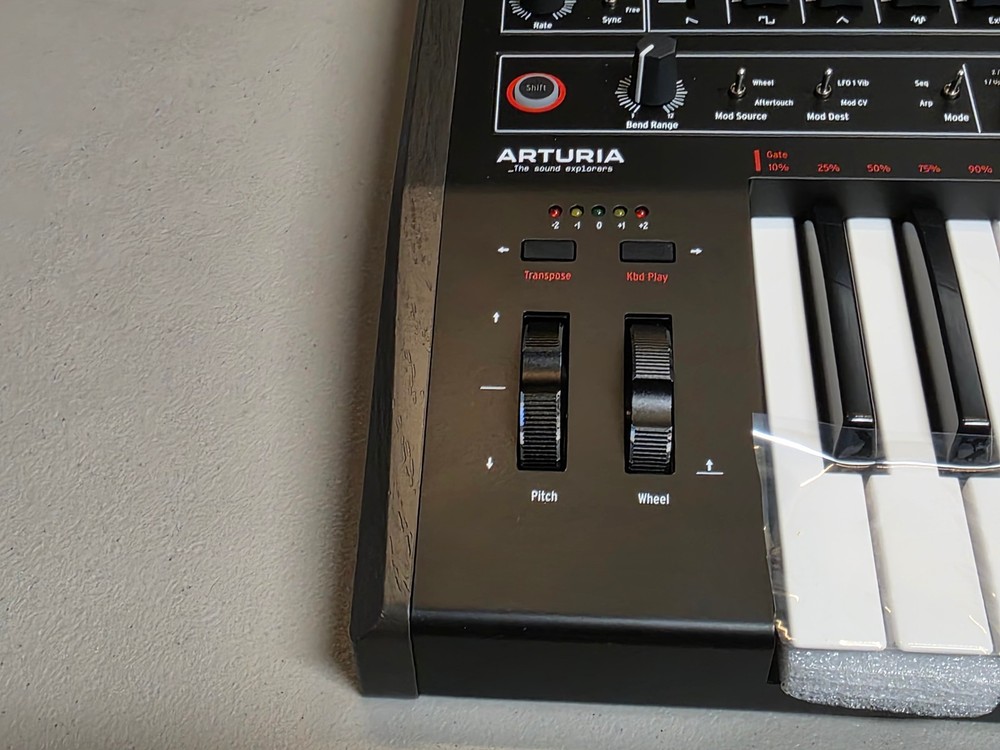 Arturia _MiniBrute2 Analog Monosynth Mutant Desktop Synthesizer New
