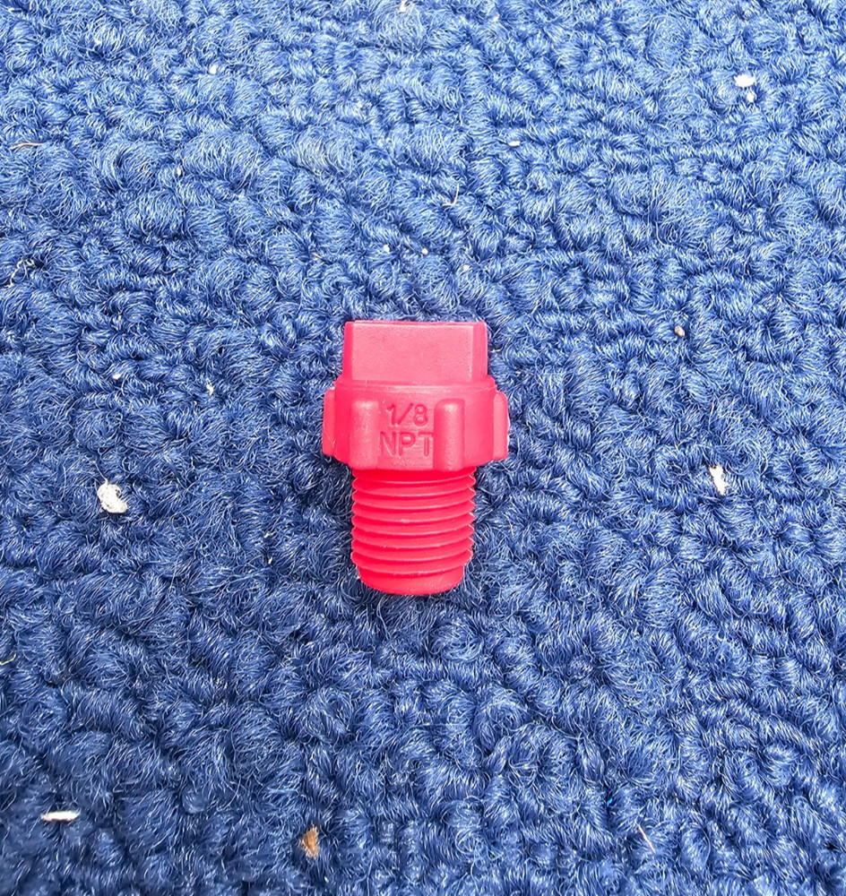 (20 PCS) BEX 1/8F8010 PVDF RED SPRAY NOZZLE